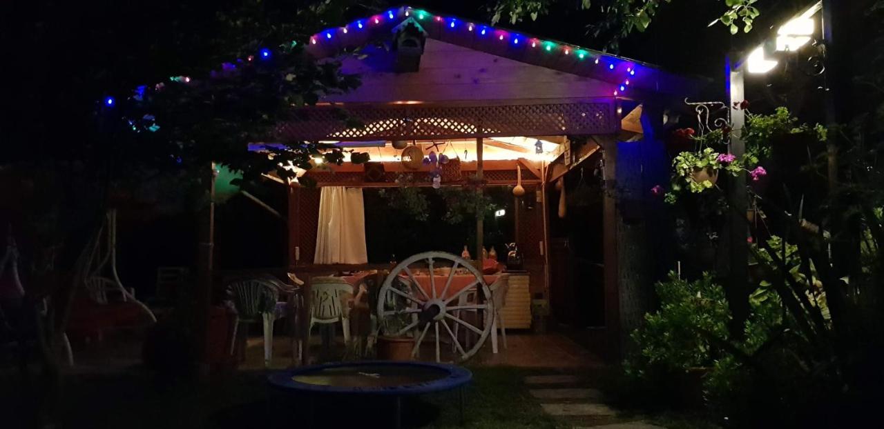 Akmonya Pansiyon Eriklice Εξωτερικό φωτογραφία